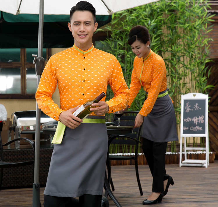 怎樣選擇酒店制服廠家？酒店制服如何選擇鈕扣？